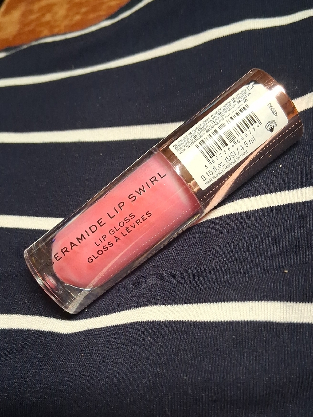 Revolution Ceramide Lip Swirl Pink Lip Gloss – Soft Pink